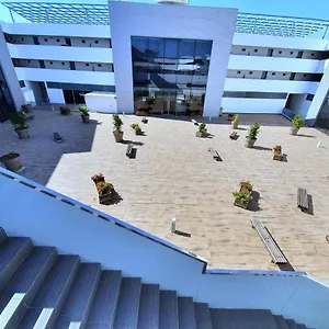 Iberflat Vega De Triana Apartment Camas